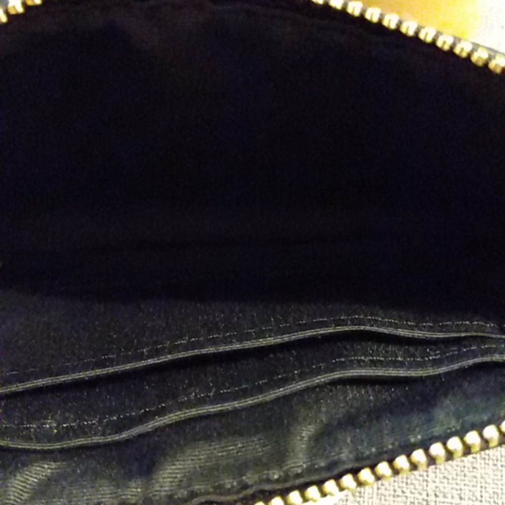 NWT Coach Corner Zip Wristlet W/Horse And Carriage Print - Picture 5 of 7